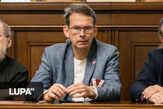 Vysílací rada zapsala webovou televizi spolku Svatopluk. Dárci projektu poslali statisíce korun